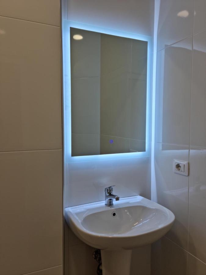 #Beautiful New Apartment,Studio- Close Tirana City Center Экстерьер фото
